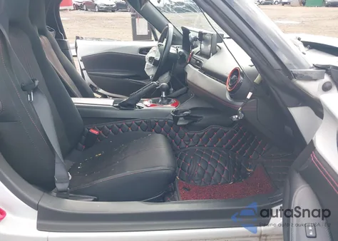 2016 Mazda Mx-5 Miata Club z USA, uszkodzony, nr VIN JM1NDAC78G0106098